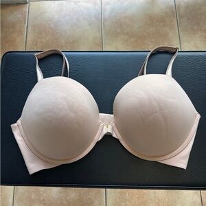 Victoria's Secret Light Pink Bra